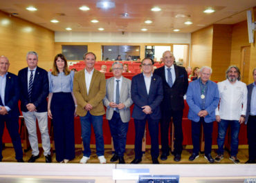 'DIETA MEDITERRÁNEA Y VIDA SALUDABLE' recoge el contenido de las charlas de los ponentes que participaron en un Seminario sobre esta dieta en la pasada edición de los Cursos de Verano de la Universidad de Almería